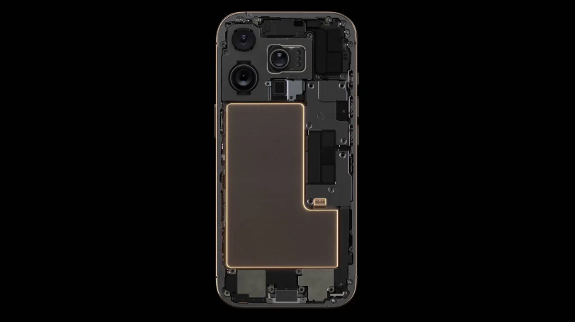 磐安苹果手机维修分享iPhone 16 Pro 系列屏幕更大，搭载 A18 Pro 芯片 